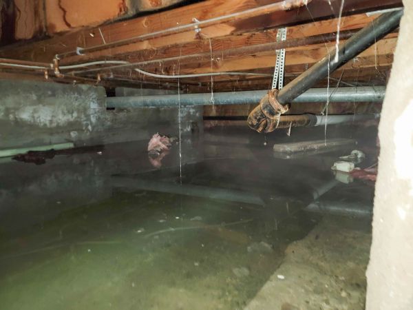 Crawlspace Water Restoration in Frisco